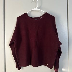 T TAHARI Petite Burgundy Red Ribbed Dropped Shoulder Sweater size MP